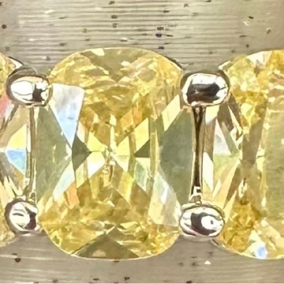 Bomb Party Ring RG70497 “The Lavinia Ring” Size 9 - Picture 7 of 7